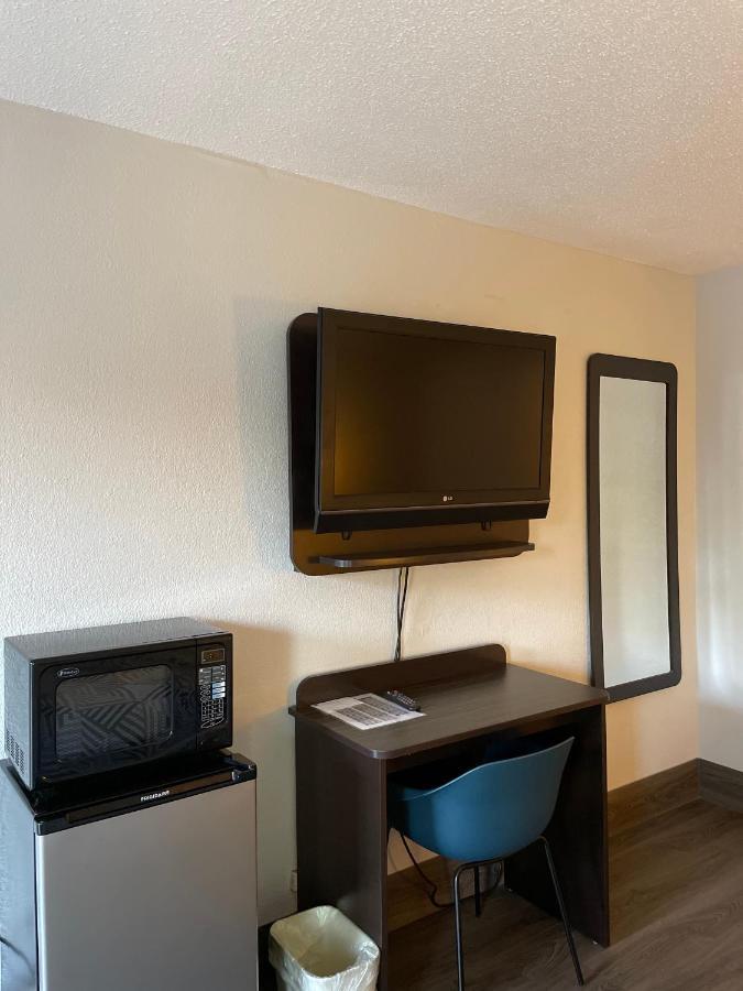 Motel 6 Birmingham, Al - Medical Center - Inverness Hwy 280 Eksteriør bilde